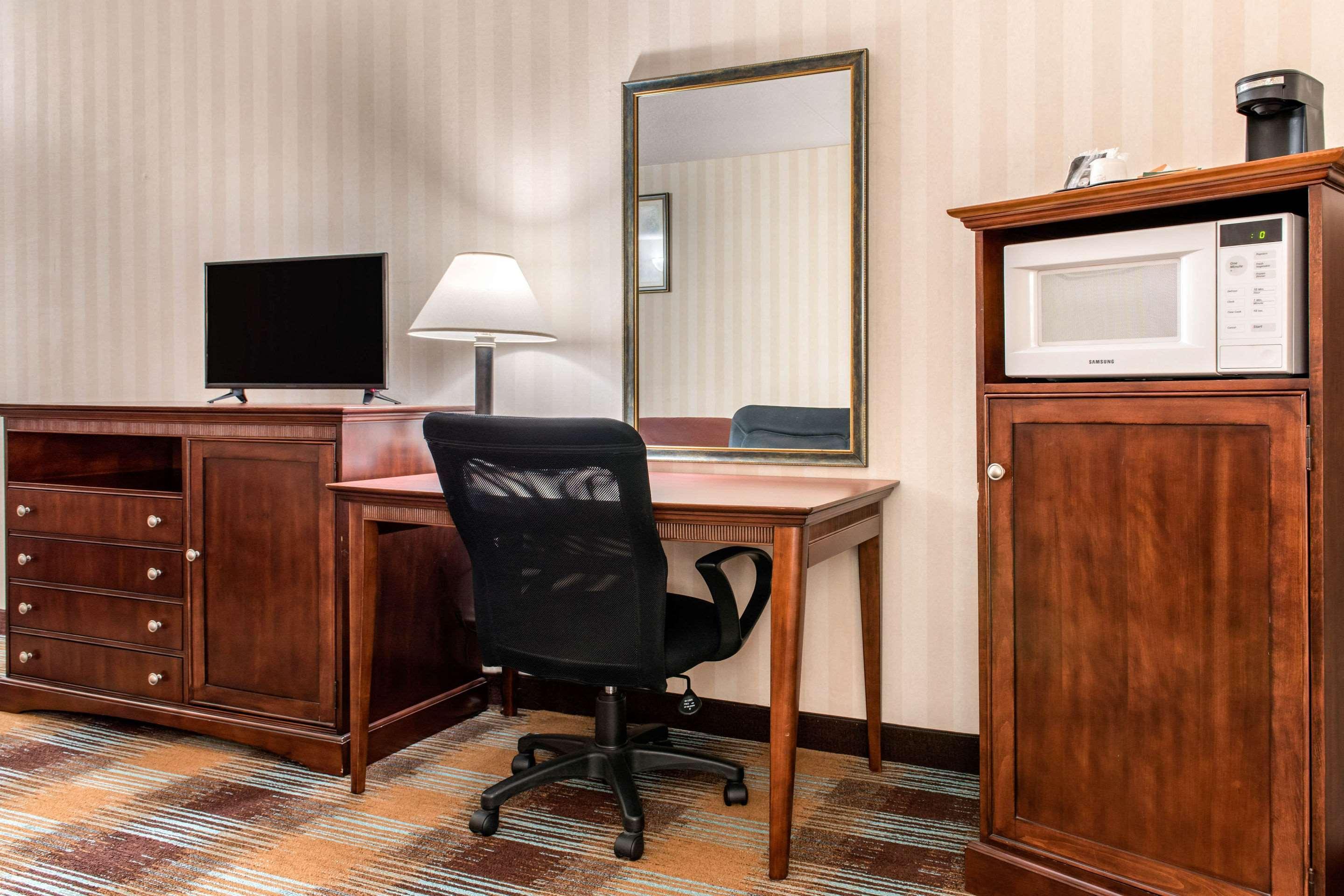 Quality Inn & Suites Miamisburg - Dayton South Esterno foto