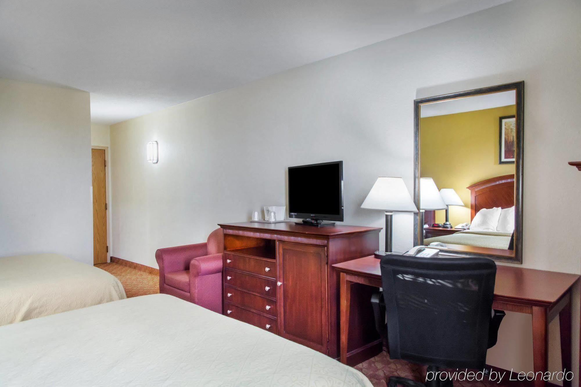 Quality Inn & Suites Miamisburg - Dayton South Esterno foto